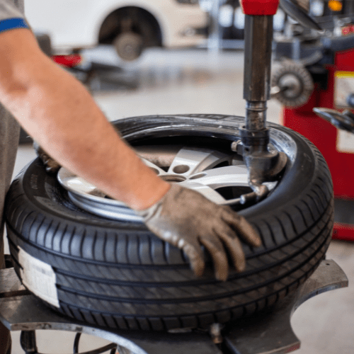 category thumbnail RETAIL & SERVICES