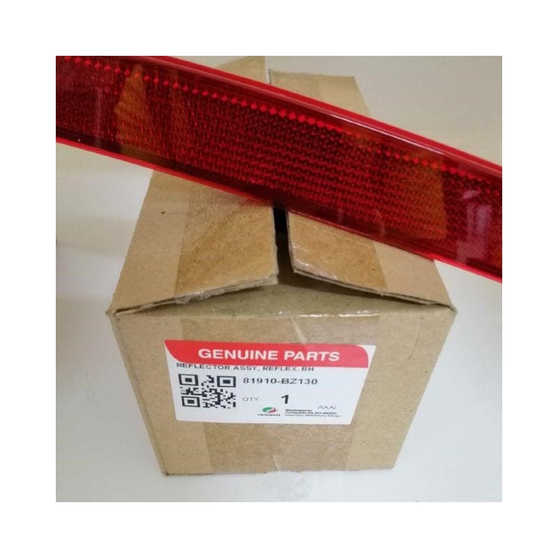 PERODUA ALZA 2014 REAR BUMBER REFLECTOR 81910-BZ130