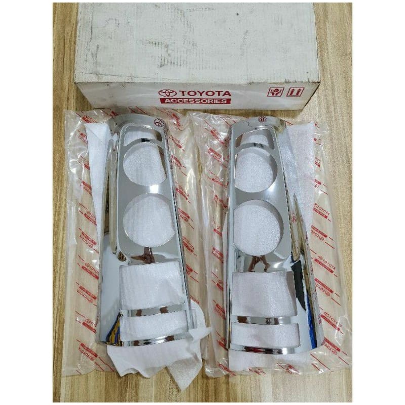 ORIGINAL TOYOTA GENUINE AVANZA OLD 2008-2011 REAR LAMP COVER CHROME SET