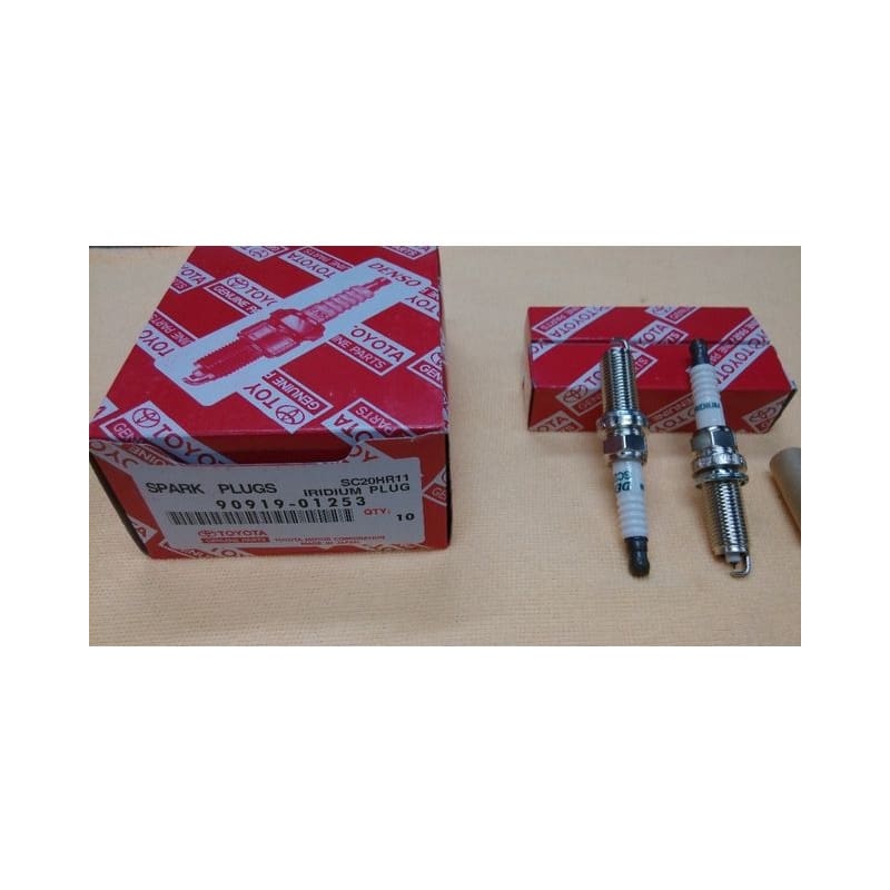 NGK TOYOTA IRIDIUM SPARK PLUG (SK20HR11)